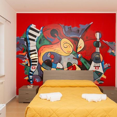 La Dimora Degli Artisti Bed & Breakfast Catanzaro Dış mekan fotoğraf